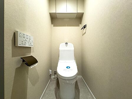 最新の設備が整った清潔感あふれるトイレは、家族の快適な毎日をサポート。心地よいプライベート空間で、リラックスしたひとときを。