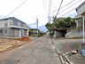 外観：前面道路含む現地 （2026年10月05日撮影）