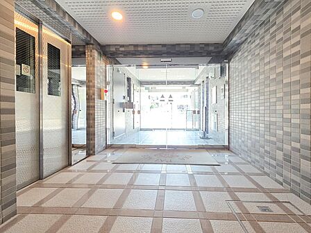 管理組合によりしっかりと管理されたマンション。修繕積立金の積み立てや計画的なメンテナンスが行われており、長く安心して快適に暮らせる住環境が整っています。