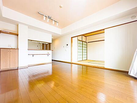 この場所が、故郷になる。住まいには思いが宿り、やがて住まう人の特別な場所へと昇華されていきます。2026/8/20撮影