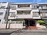 外観：「外観・正面」 格式高さ感じられる清潔感のあるタイル貼りマンション。日当たりも良好です。