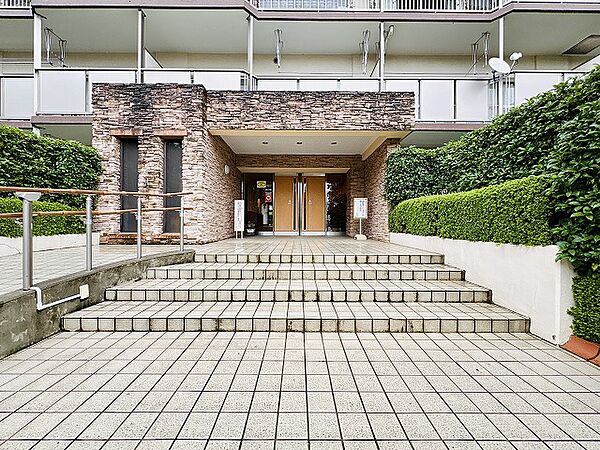 エントランスを拡大表示