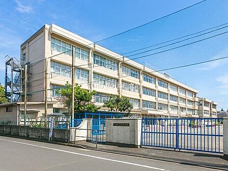 立川市立上砂川小学校まで約545m