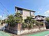外観：賑やかな商業エリアの利便性を教授しながら、一歩敷地に入れば静けさに包まれる住環境。利便性と心地よさを兼ね備えた、バランスの良い立地です。※CG加工により天候の補正を行っています。