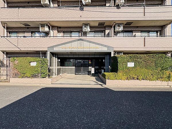 エントランスを拡大表示