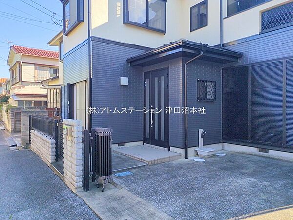 玄関を拡大表示