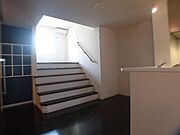段差を利用した斬新な造りのＬＤＫ