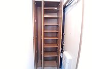 シューズボックス