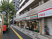 コンビニ（セブンイレブン広島観音本町店まで184ｍ）