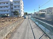 分譲地西側道路