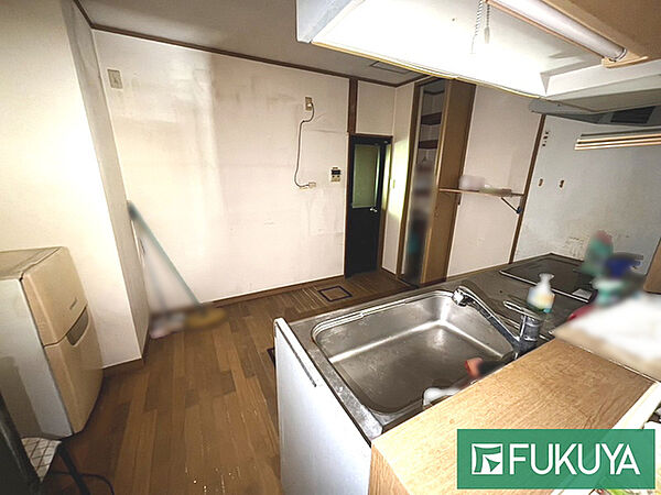 キッチンを拡大表示