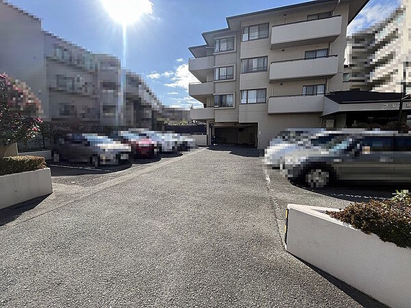 駐車場を拡大表示