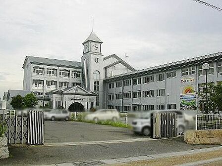守山市立速野小学校