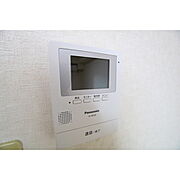 モニター付きインターフォンございます♪