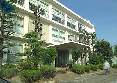 彦根市立城西小学校