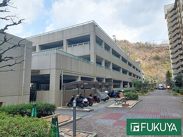 駐車場を拡大表示