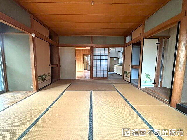 リビング/ダイニング 奈良市神殿町