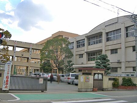 明石市立望海中学校