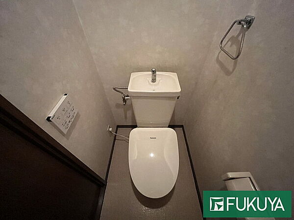 トイレを拡大表示