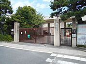 京都市立鏡山小学校