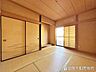 室内：床の間のある和室