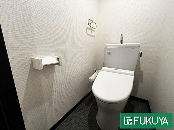 トイレを拡大表示