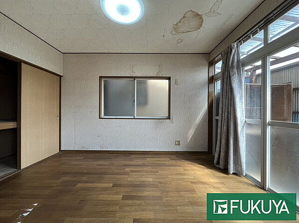 室内