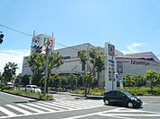 イズミヤ千里丘店