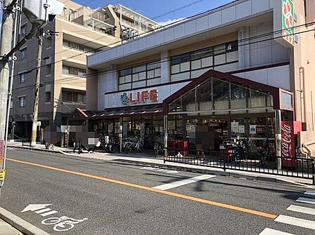 ライフ豊中店