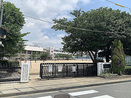 伊丹市立桜台小学校