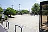 周辺：伊加賀栄公園