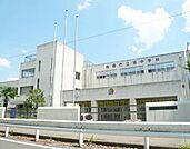 船橋市立旭中学校 徒歩22分。 1740m