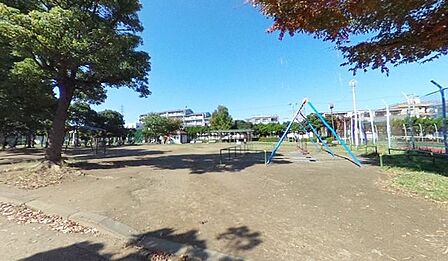 塩焼中央公園 徒歩34分。 2690m