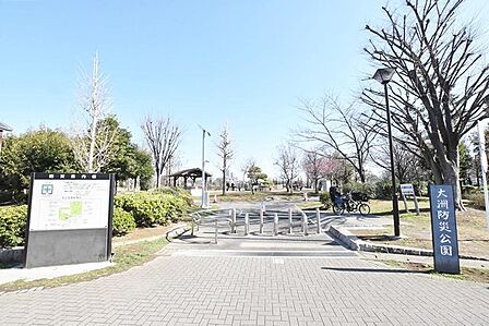 大洲防災公園 徒歩35分。 2730m