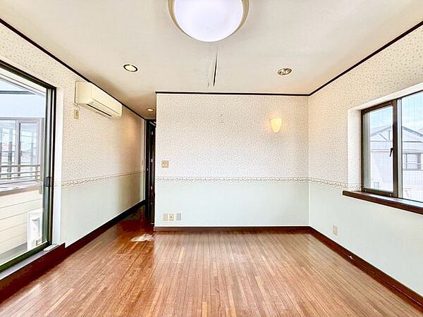 寝室を拡大表示
