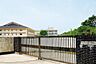 周辺：市川市立第一中学校 徒歩9分。 700m