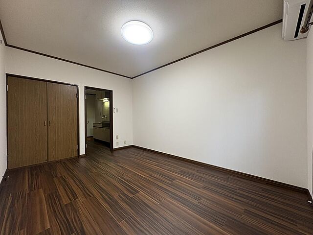 寝室