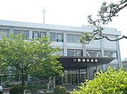 野洲市役所（111m）