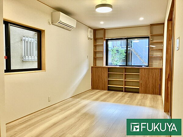 室内