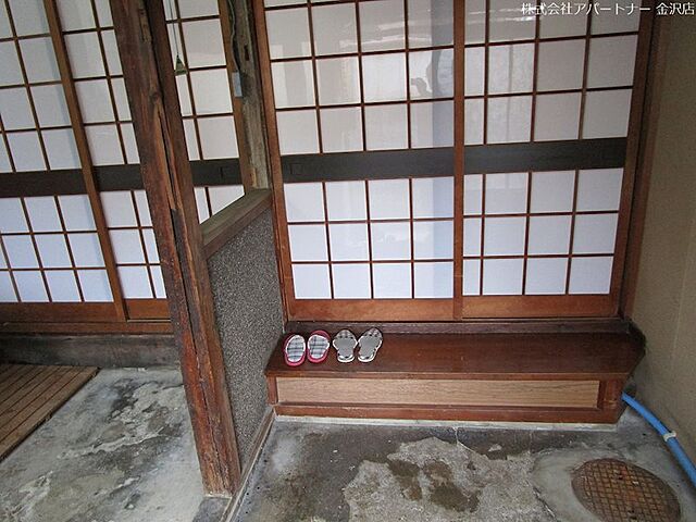 玄関