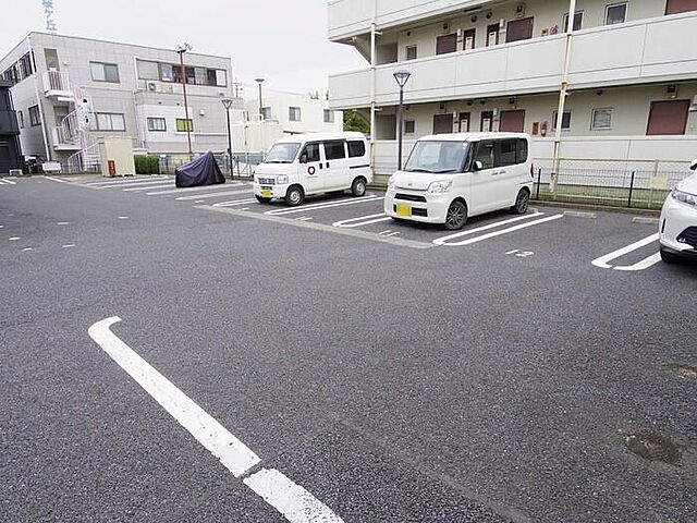 6 / 16