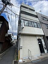 マルサンカクシカクビル  ｜ 京都府京都市東山区三吉町（賃貸マンション1R・4階・18.34㎡） その1