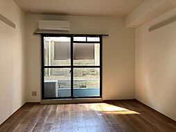 サンシャイン桃山 2階1Kのリビング/ダイニング