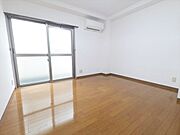 ゆったり洋室7帖