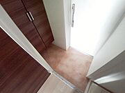 玄関にはシューズ収納付き