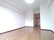 明るい洋室