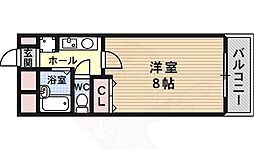 アジュール 1階