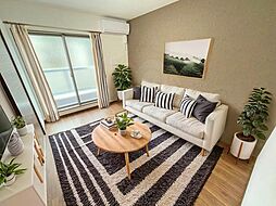 エスパース柏原 1階1LDKのリビング/ダイニング