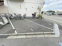 8 / 10