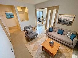 Fstyle柏原上市 3階1LDKのリビング/ダイニング